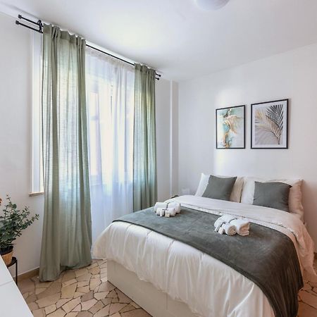 8 Min Dalla Metro Casa Elegante Con Netflix E Wifi Milano Eksteriør billede