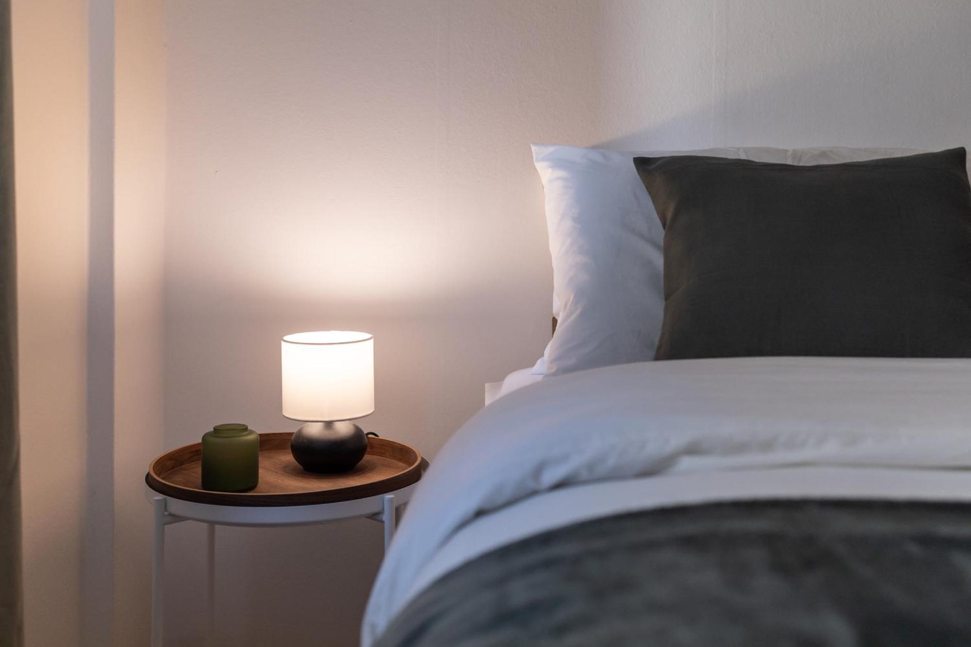 8 Min Dalla Metro Casa Elegante Con Netflix E Wifi Milano Eksteriør billede